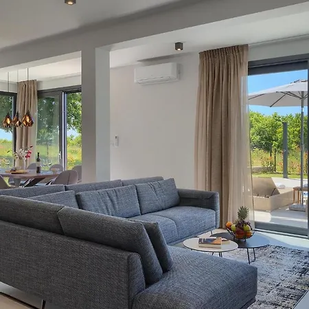 Gorgeous In With Kitchen Ferienhaus *